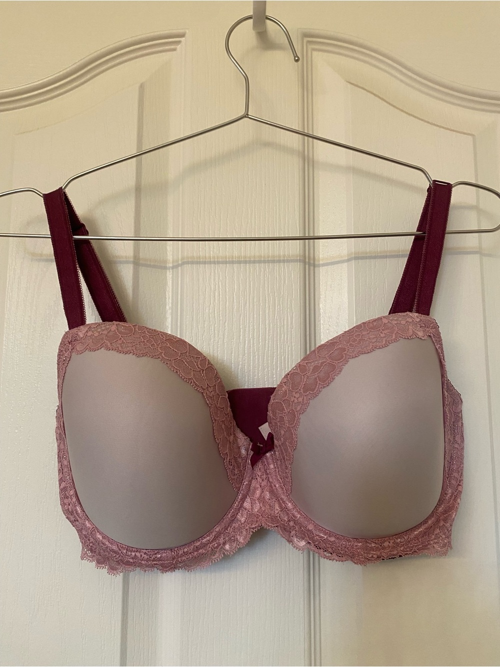 Victoria's Secret Dream Angels Collection Mauve and Deep Berry Lace Push-Up Bra